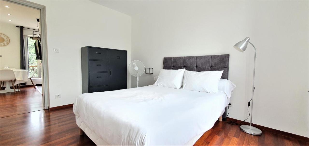 Residence 4T - 33 Bis Avenue Gaston Chauvin Aulnay-sous-Bois Eksteriør bilde