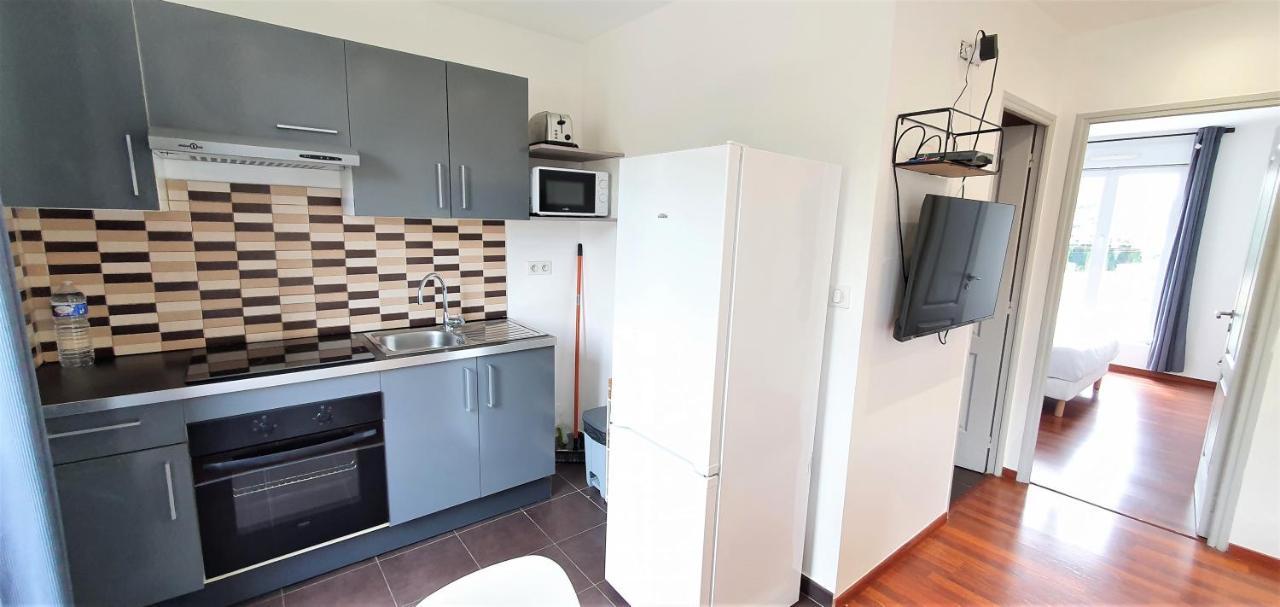 Residence 4T - 33 Bis Avenue Gaston Chauvin Aulnay-sous-Bois Eksteriør bilde