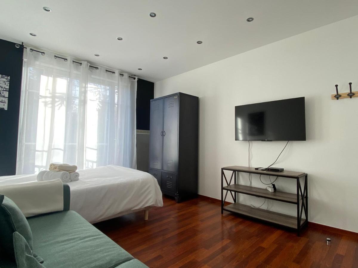 Residence 4T - 33 Bis Avenue Gaston Chauvin Aulnay-sous-Bois Eksteriør bilde